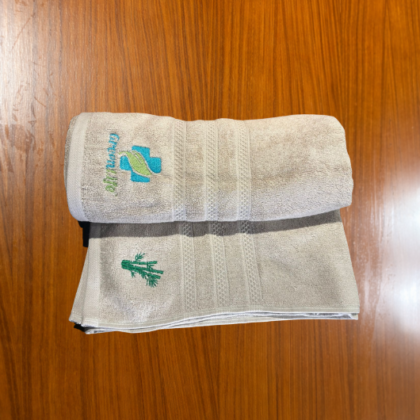 Big Bamboo Towel (off white) -1